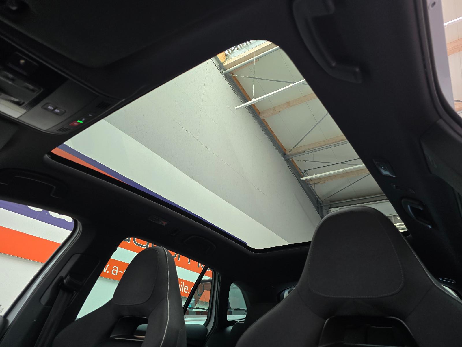 Skoda Scala 1.5 TSI Monte Carlo|1.Hand|Pano|virtual co
