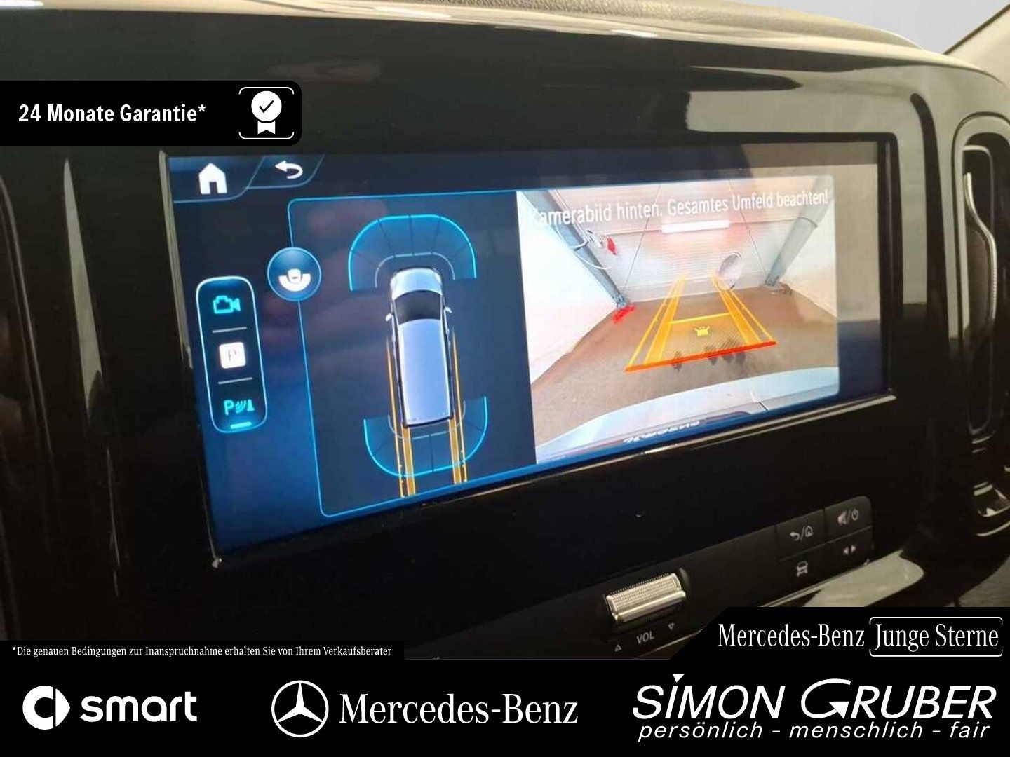 Fahrzeugabbildung Mercedes-Benz Vito 116 Tourer Pro L MBeam Standhzg AHK 8Sitze