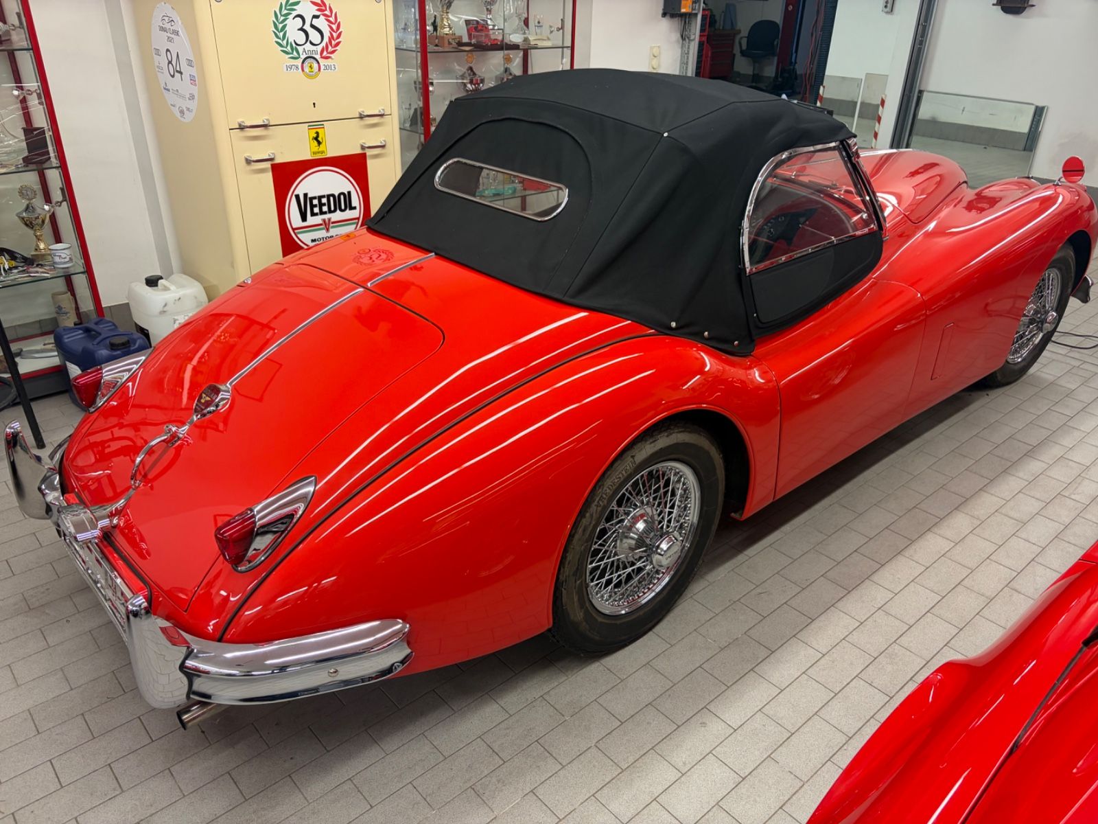 JAGUAR XK 4