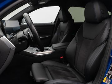 Fahrzeugabbildung BMW 330e Tour M Sport Komfortzugang Kamera 18"M LMR