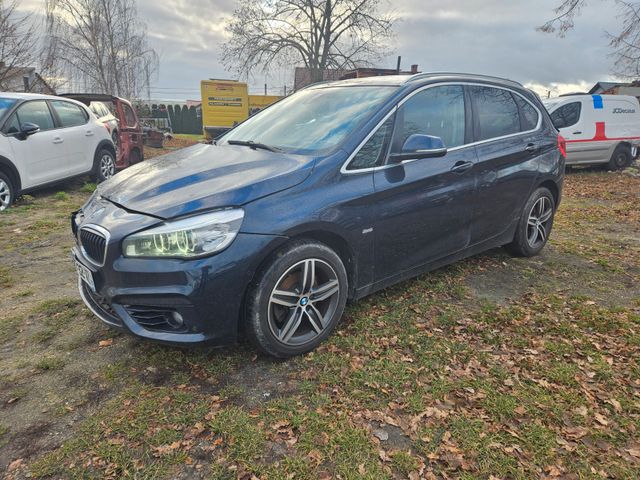 BMW 218d Active Tourer Sport Line Automatic