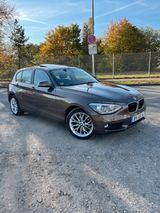 BMW 120d 1er großes Navi gute Ausstattung - BMW 120 aus 2013
