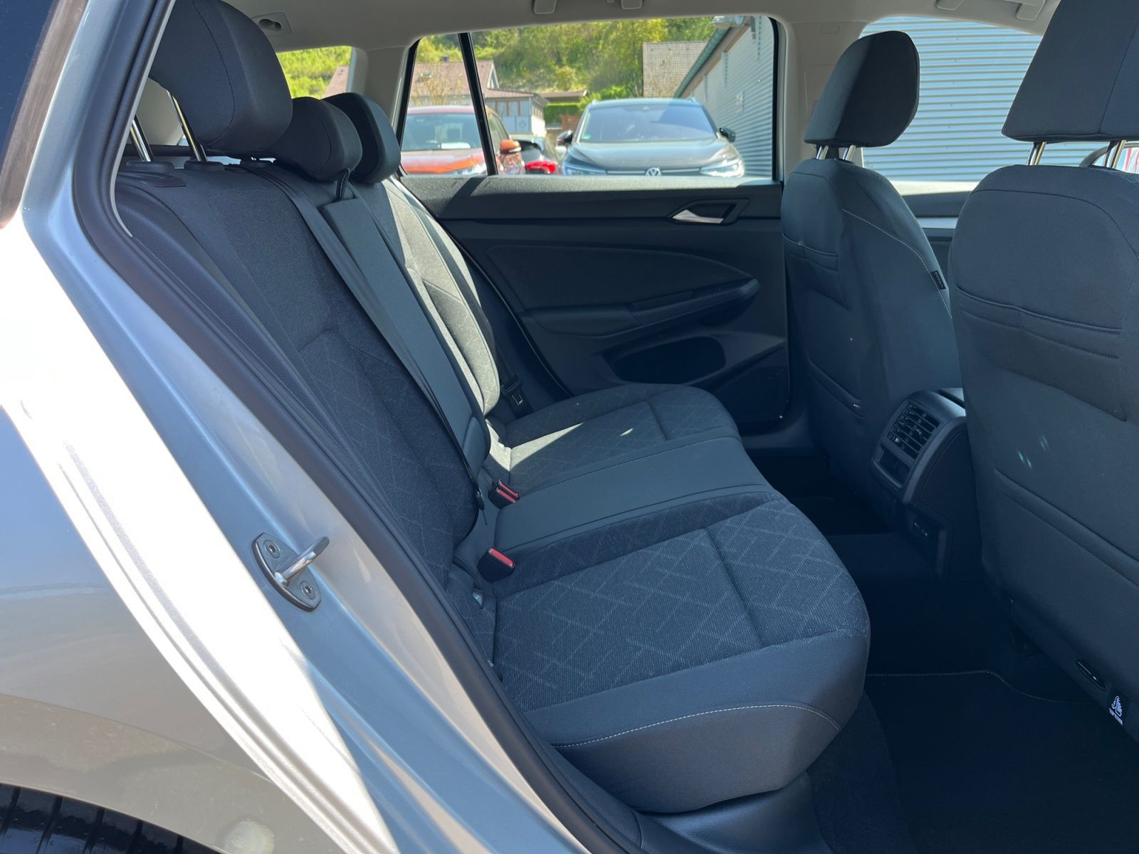 Volkswagen Golf - Bild 16
