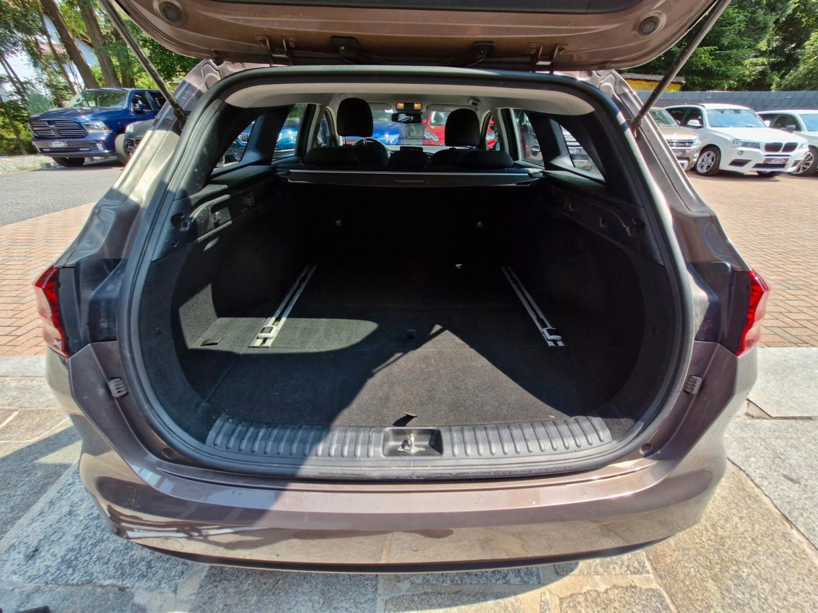 Kia cee'd Sportswagon Spirit 1.Hand Euro 6
