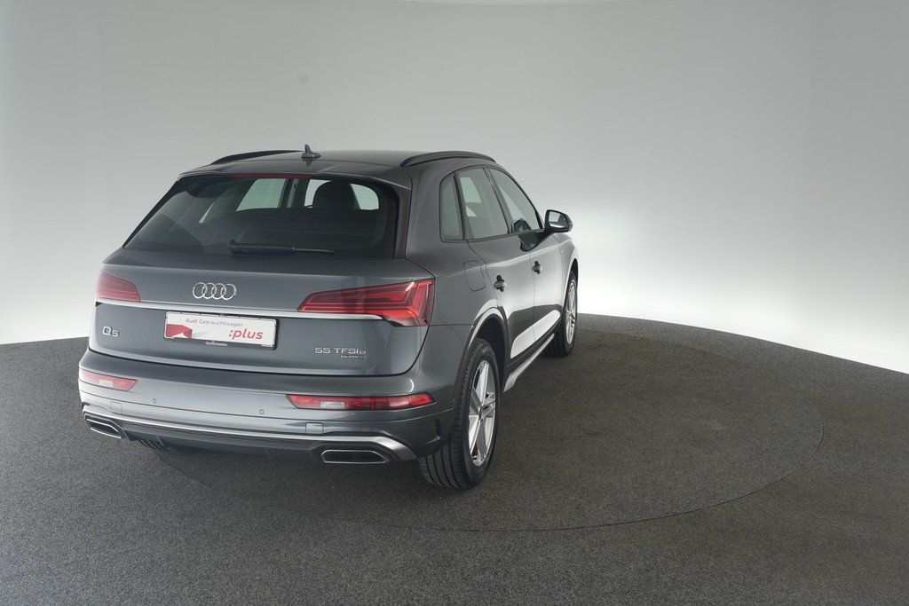 Audi Q5 55 TFSIe quattro S tronic S line GRA LED imagem 2