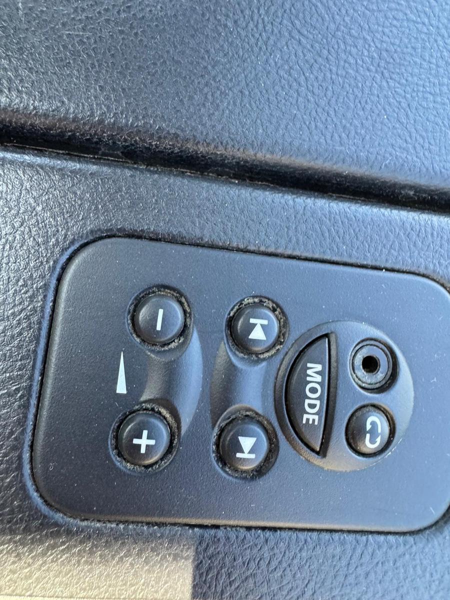 Land Rover Discovery 2006 — photo 20