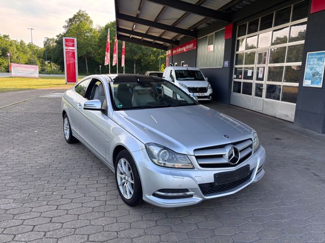 Mercedes-Benz C 250 C -Klasse Coupe C 250 CGI BlueEfficiency
