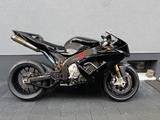 Yamaha YZF R1 RN12 - YAMAHA 2005 R1
