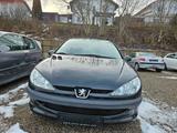 Peugeot 206 Quiksilver 90 ESP Quicksilver - Peugeot 206 Quicksilver mit Benzin-Antrieb
