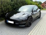 Tesla Model 3 Performance - Tesla Model 3 in Hamburg