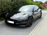 Tesla Model 3 Performance - Tesla Model 3 in Hamburg
