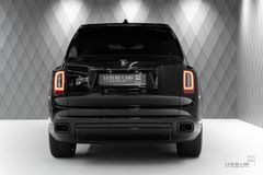 Cullinan BLACK BADGE 2023 STARLIGHT 4SEATS STOCK