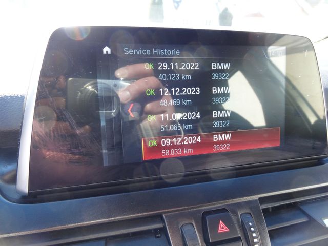 Fahrzeugabbildung BMW 218 Active Tourer/Automatik/Kamera/1.Hd/59.900km