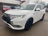 Mitsubishi Outlander PHEV Plus Spirit  / 4WD AHK - Mitsubishi Outlander: Plus Spirit