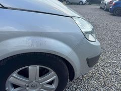Fahrzeugabbildung Renault Scenic Dynamique Keyless Entry/ Go Tüv- 07/2026