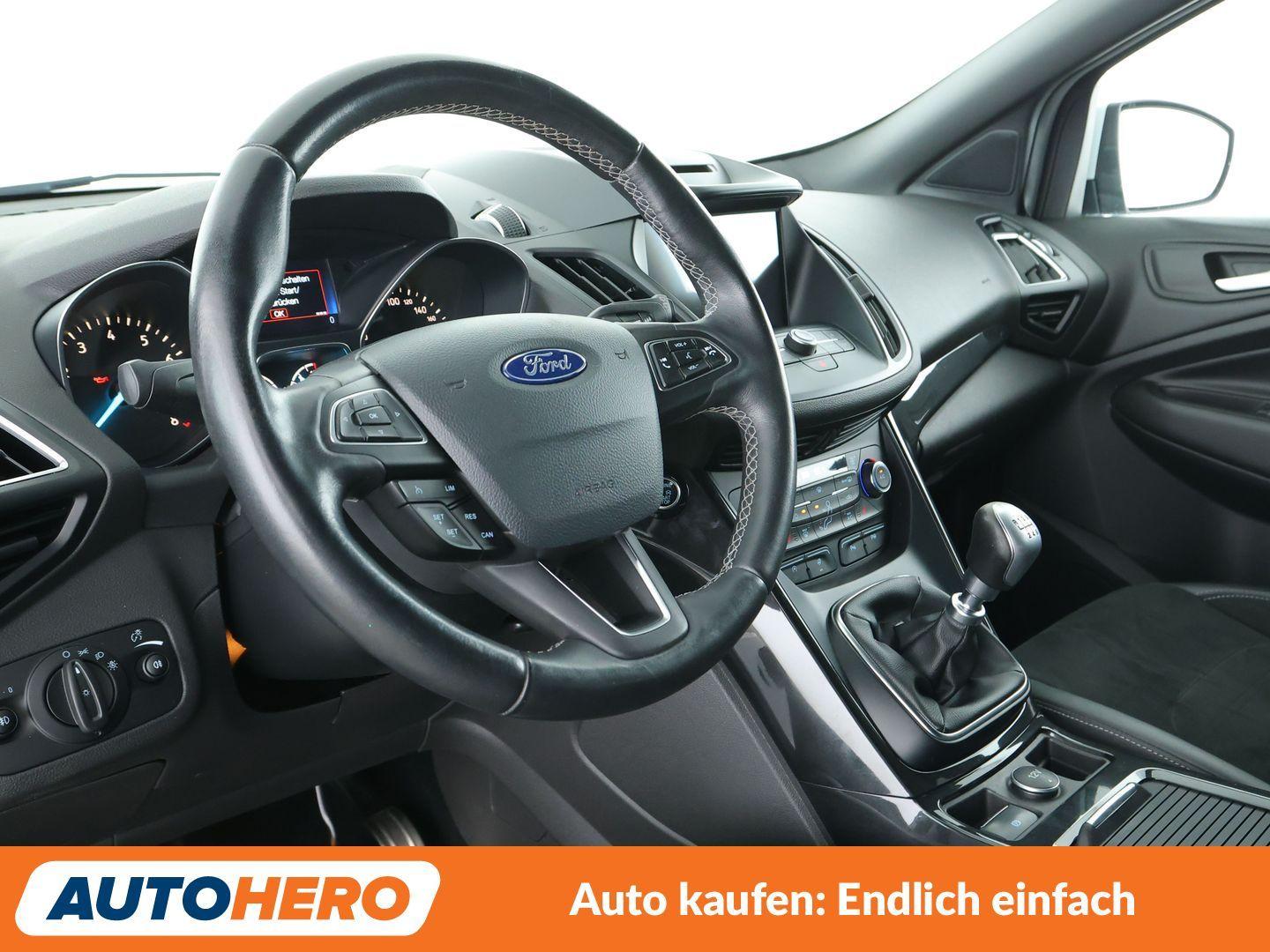 Ford Kuga 1.5 EcoBoost ST-Line*NAVI*PDC*SHZ*KLIMA*