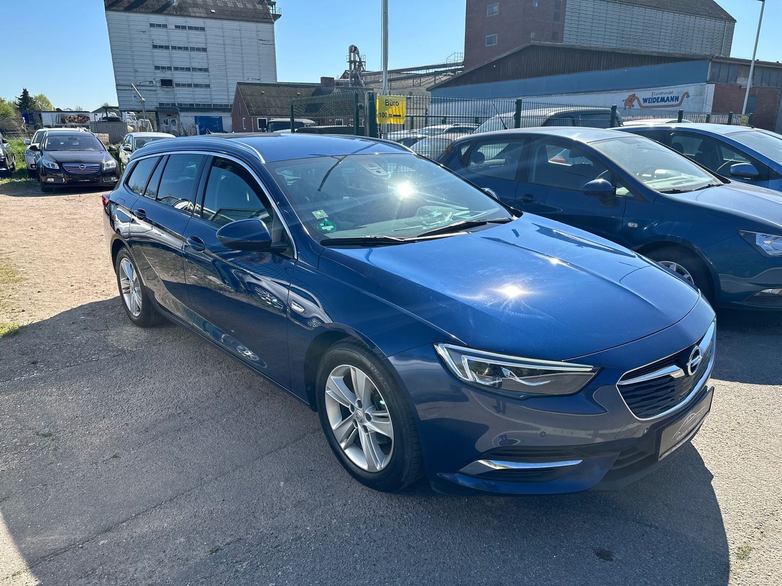 Opel Insignia B Sports Tourer Business Innovation imagem 3