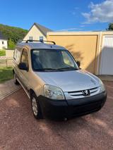 Peugeot Partner Premium HDI 90 Premium LKW Zulassung  - Peugeot Partner aus 2006 mit Diesel-Antrieb