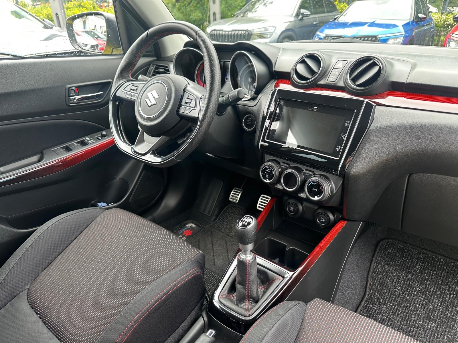 Suzuki Swift 1.4 BOOSTERJET Sport LED Kamera SHZ Navi