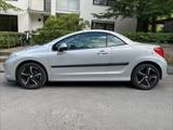 Peugeot  207 CC HDi 109 PS - gepflegt, HU bis Juni 2028 - Peugeot 207: Hdi