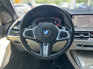 BMW X7 - 11