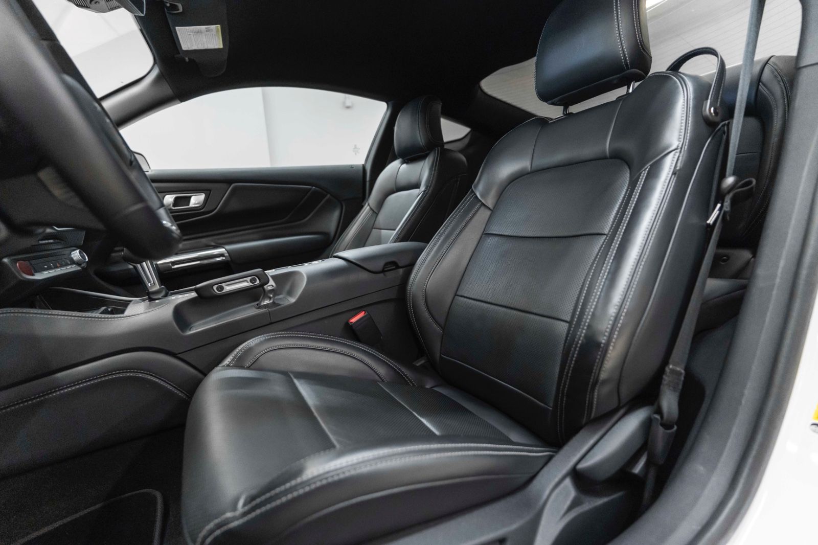 Fahrzeugabbildung Ford Mustang 5.0L V8 COYOTE KAM TOTW LED CARPLAY