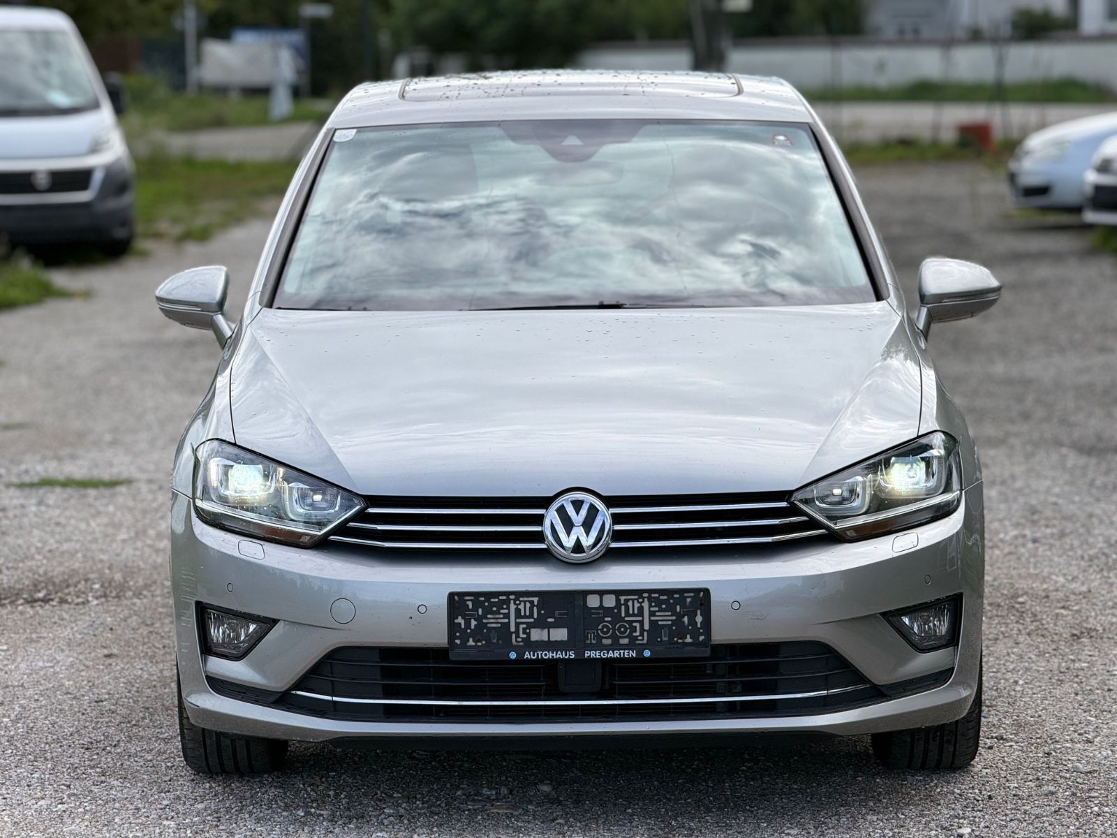 Volkswagen Golf Sportsvan - 1