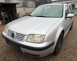 Volkswagen Bora 1.6 Variant - Volkswagen Bora mit Benzin-Antrieb: Kombi, 1.6