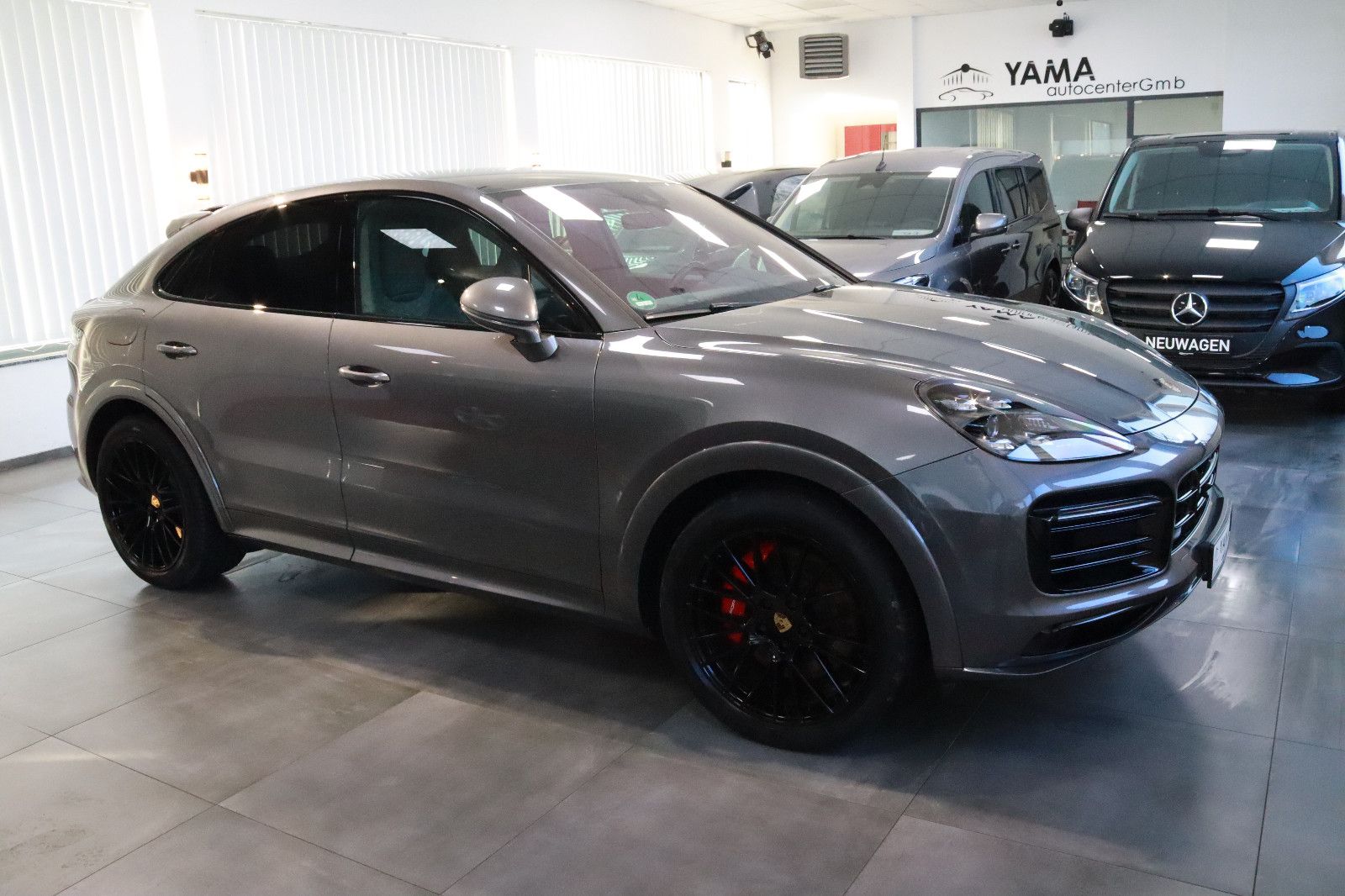 Porsche Cayenne Coupe GTS * 1.HAND + MEGA OPTIK * foto 6