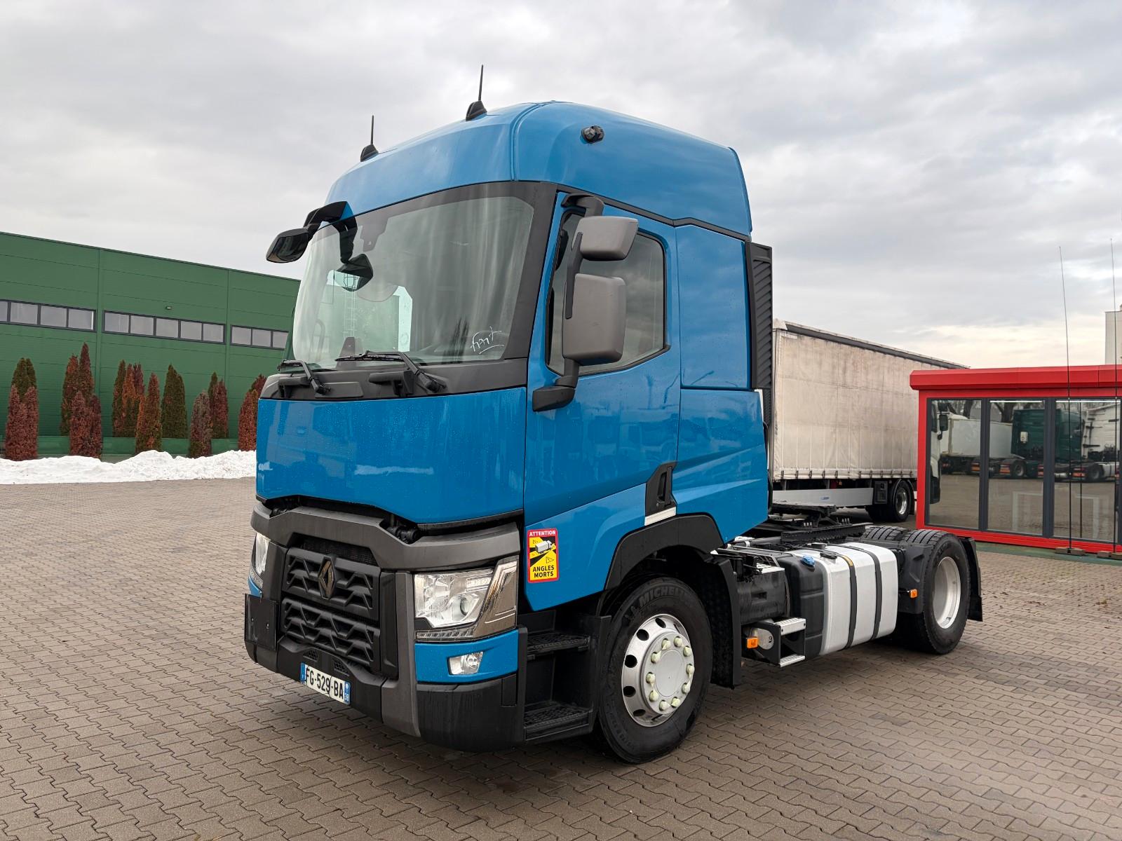 Renault T 440 Alcoa alu wheels with new Michelin tyres