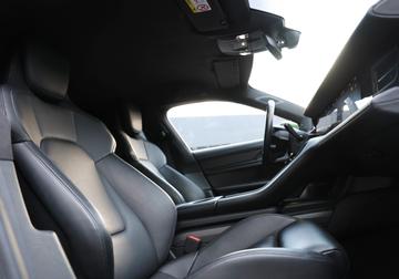 صورة مصغرة 13 لـ 2020 Porsche TAYCAN