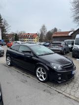 Opel Astra GTC 1.6 Turbo Sport 132kW  - Opel Astra aus 2007: Gtc