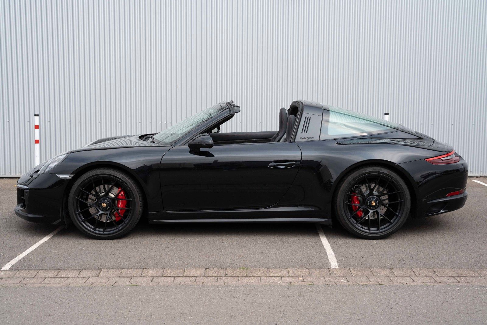 Fahrzeugabbildung Porsche TARGA 4 GTS 991 CARBON LED RACE BOSE ALLRADLEN