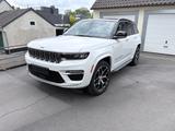 Jeep Grand Cherokee Summit Reserve Head Up Trittbrett - Jeep Grand Cherokee Summit mit Hybrid-Antrieb (Benzin/Elektro)