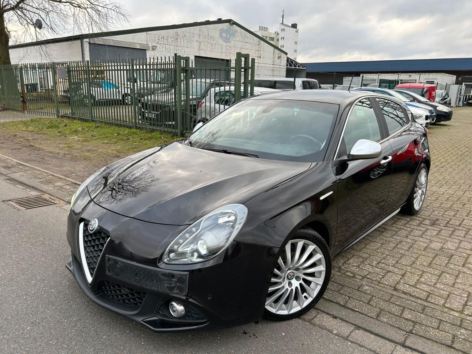 Alfa Romeo Giulietta Super 1.6 JTDM*NAVI*KLIMAAUT*TEMP*DNA