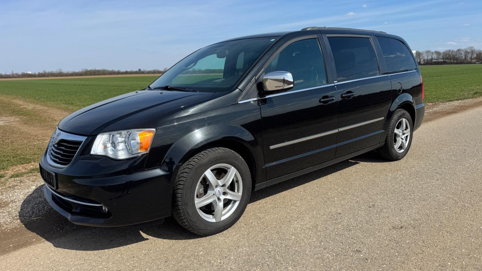 Lancia Voyager S CRD AUT. scheckheft, ZR neu