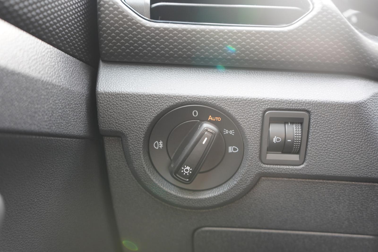 Volkswagen T-Cross 1.0 Life Klimaaut. Navi Sitzheizung PDC, миниатюра 28