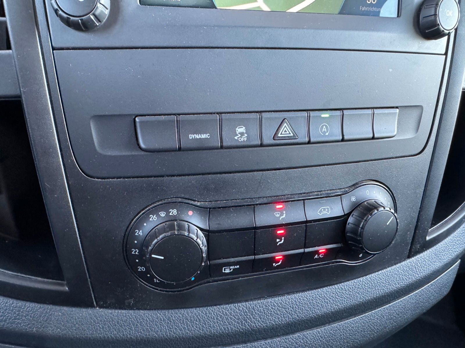 Fahrzeugabbildung Mercedes-Benz Vito 114 CDI Tourer 9G Klima Kamera Audio40