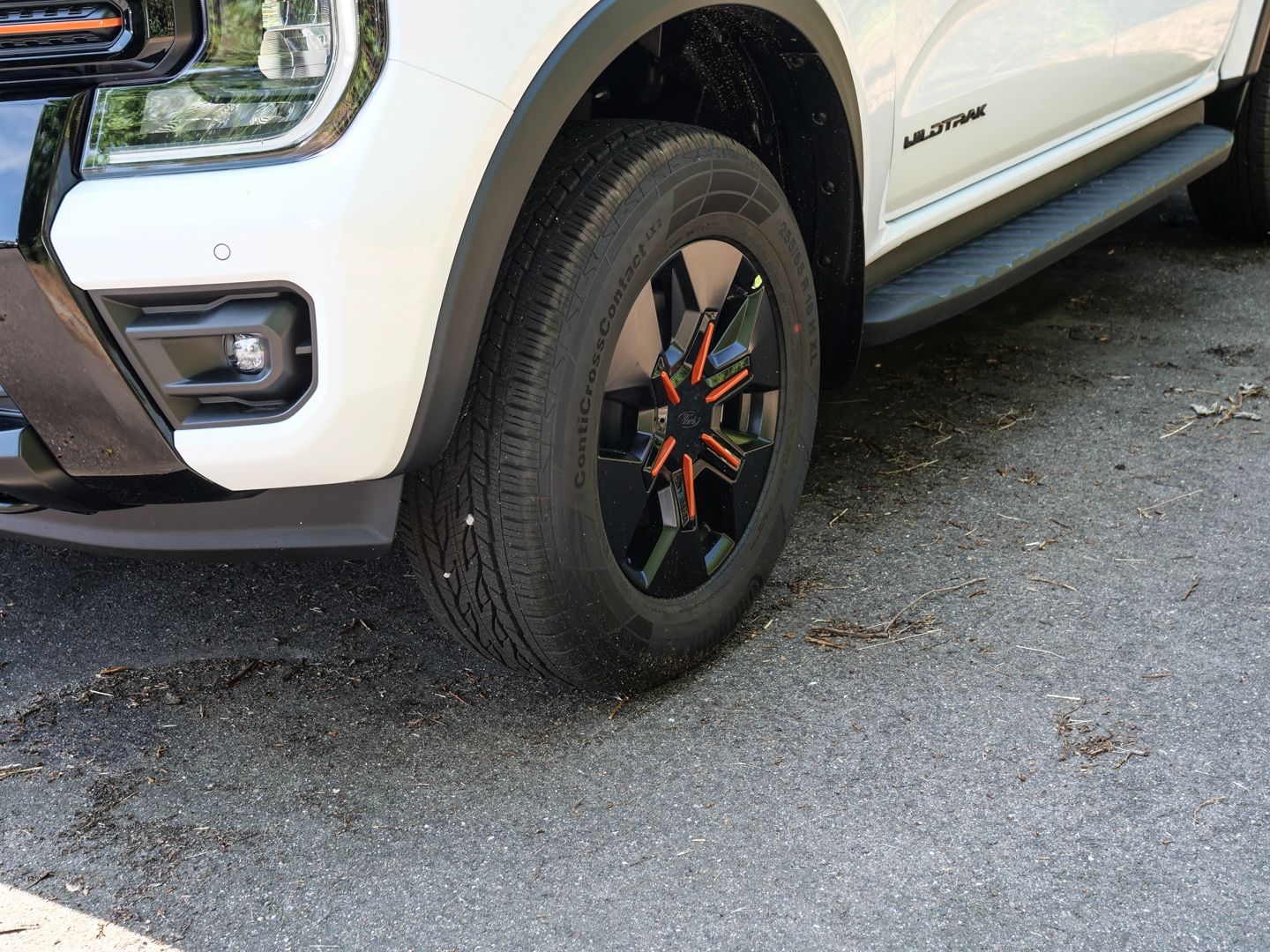 Ford Ranger Plug-in-Hybrid Wildtrak 281PS elktr. Roll imagem 3