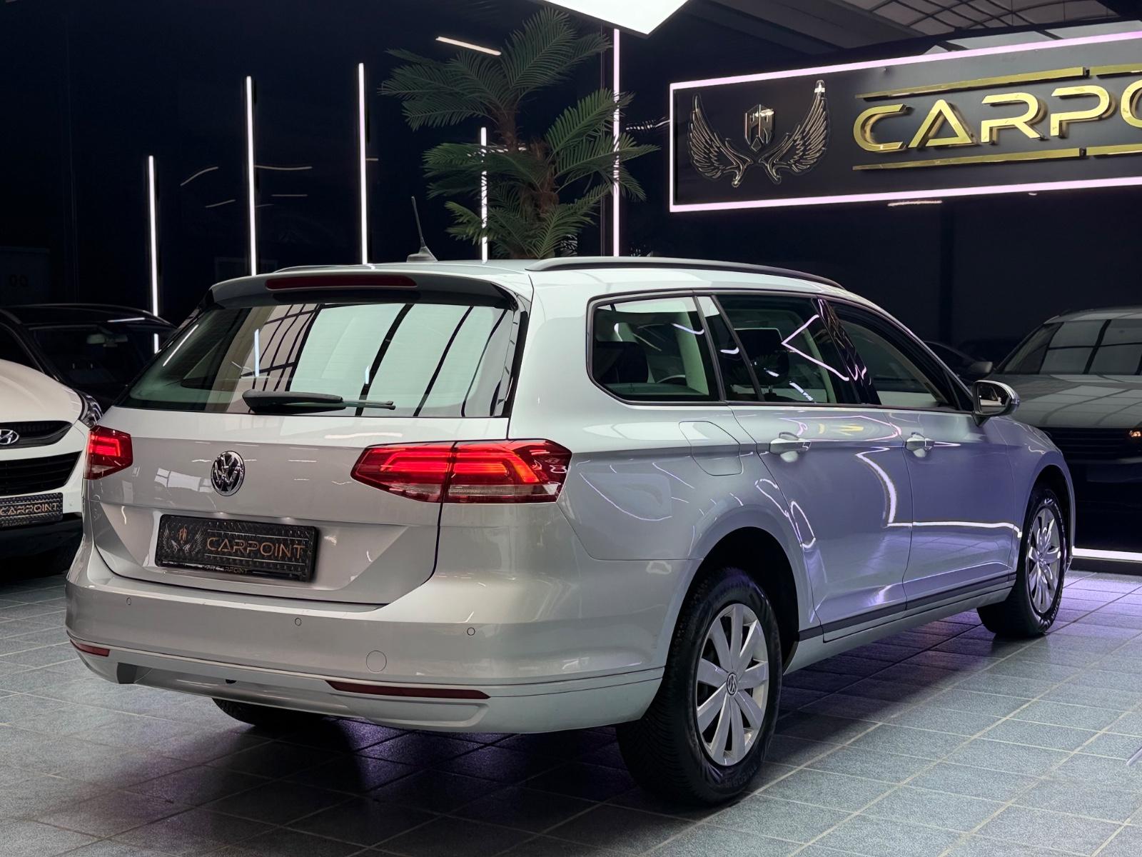 Volkswagen Passat Variant Trendline 2.0TDI/Navi/Aut./BT