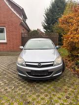 Opel Astra GTC - Opel Astra aus 2005 mit Diesel-Antrieb
