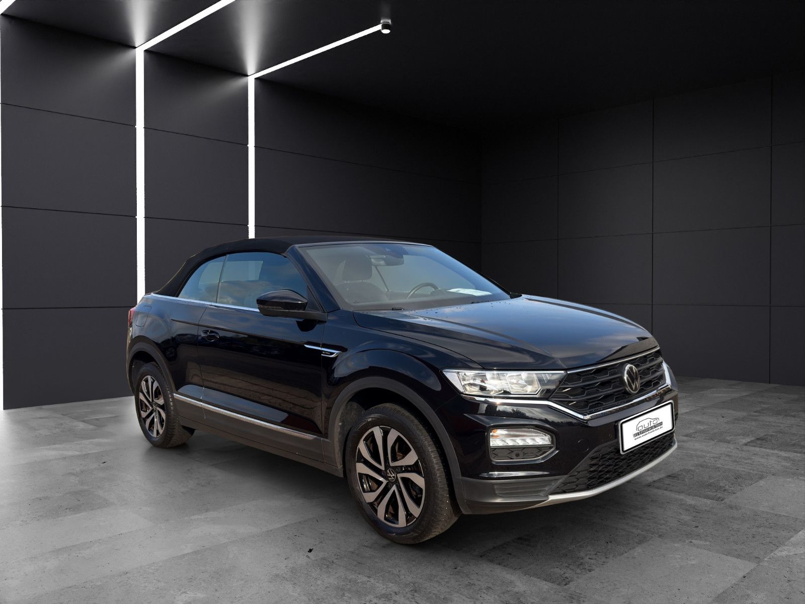 Fahrzeugabbildung Volkswagen T-Roc Cabriolet/Sondermodell/ACC/Navi