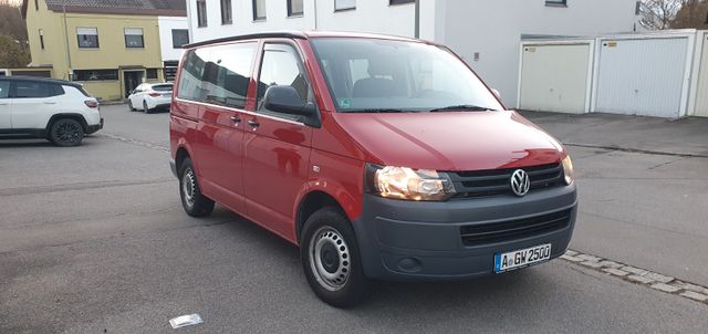 Volkswagen T5 Kombi