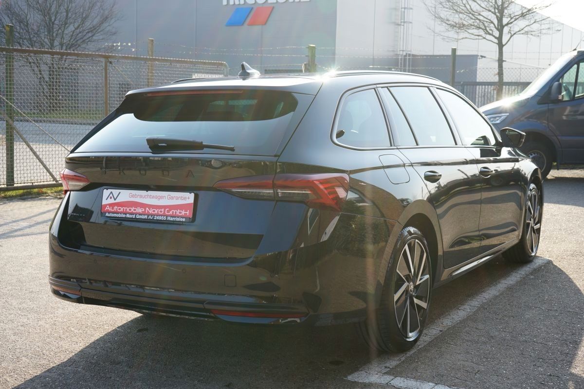Fahrzeugabbildung SKODA Octavia Combi 2.0 TDI *Sportline Exklusive*