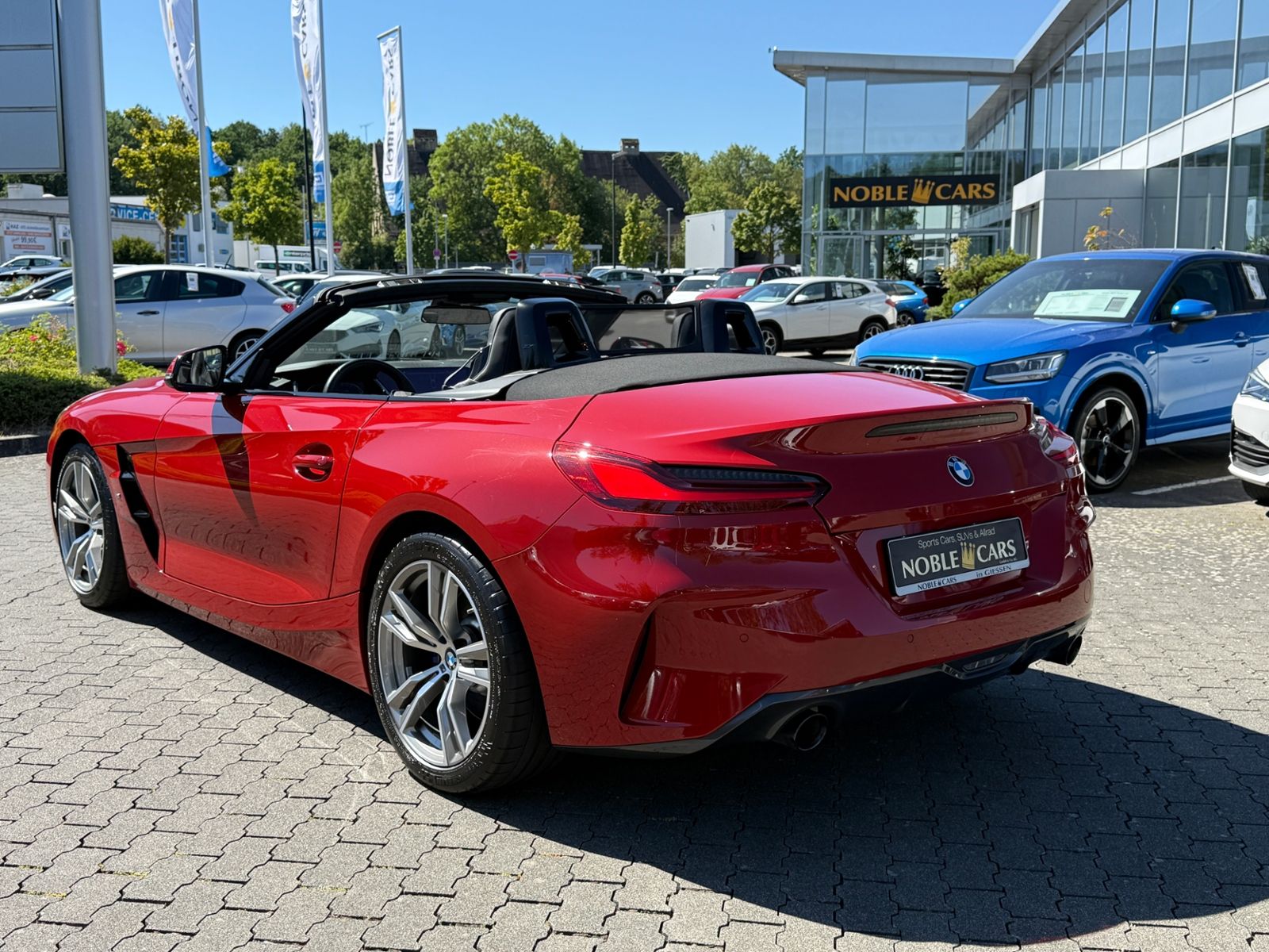 Fahrzeugabbildung BMW Z4 Roadster sDrive 30 i M Sport H/K LED NAVI