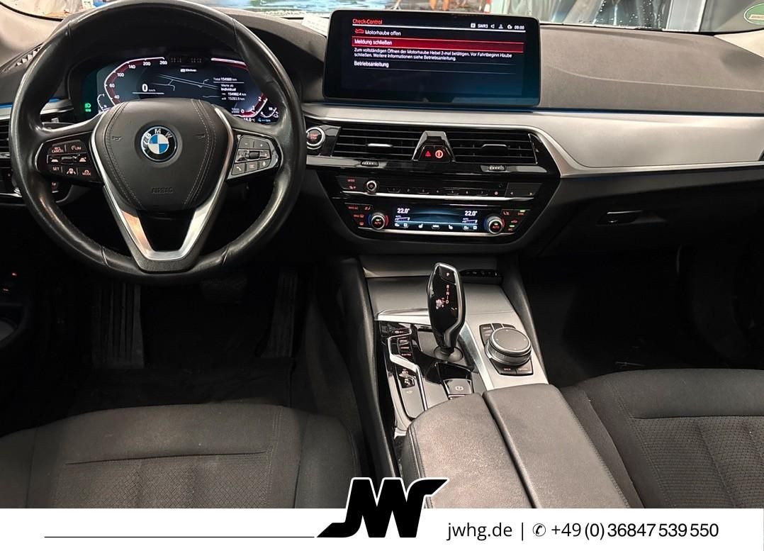 BMW 530 e Navi+ Laser 18" 360K HeadUp DrivingAssProf imagem 3