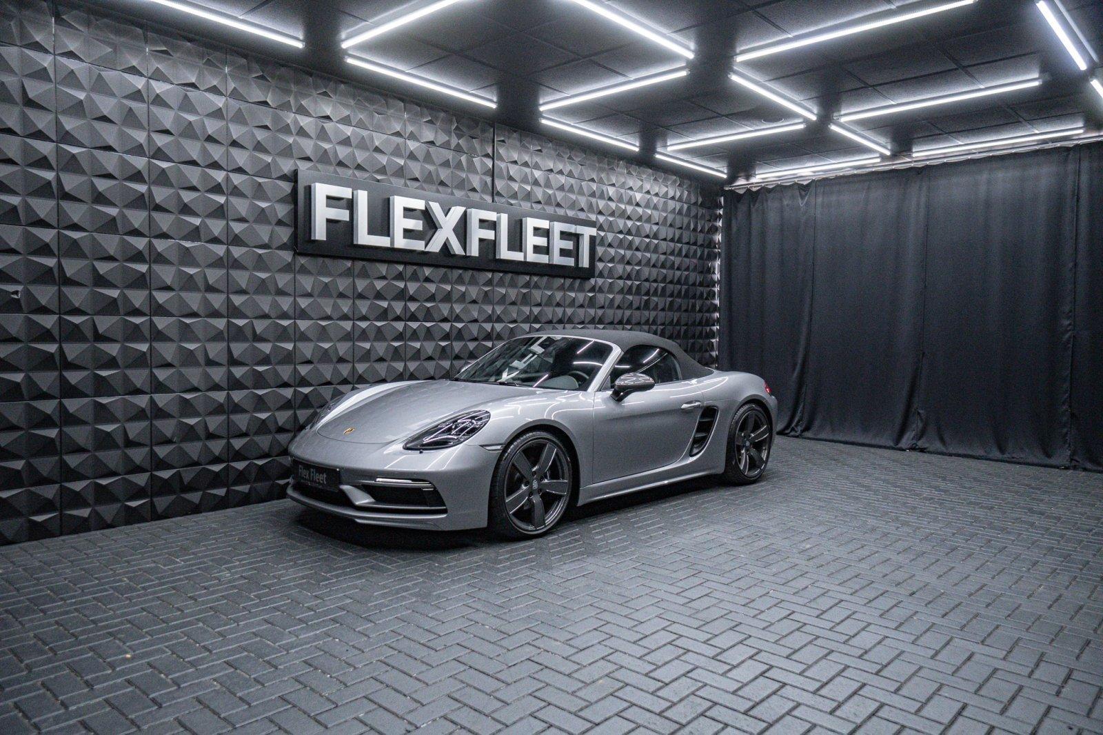 Porsche 718 Boxster T APPROVED  SportChrono SportDesing