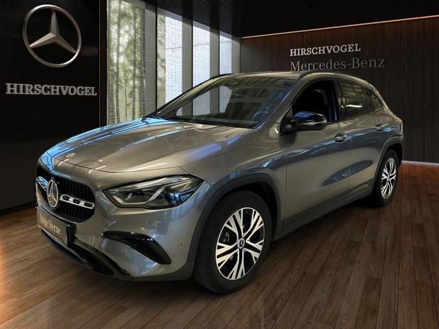 Mercedes-Benz GLA 200 Progressive+Night+AHK+MULTIBEAM+Navi-Pr.