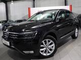 Volkswagen Tiguan 1.4 TSI DSG 4M OFFROAD HIGHLINE PANORAMA - mit Benzin-Antrieb: Alcantara, Scheckheftgepflegt, Geländewagen