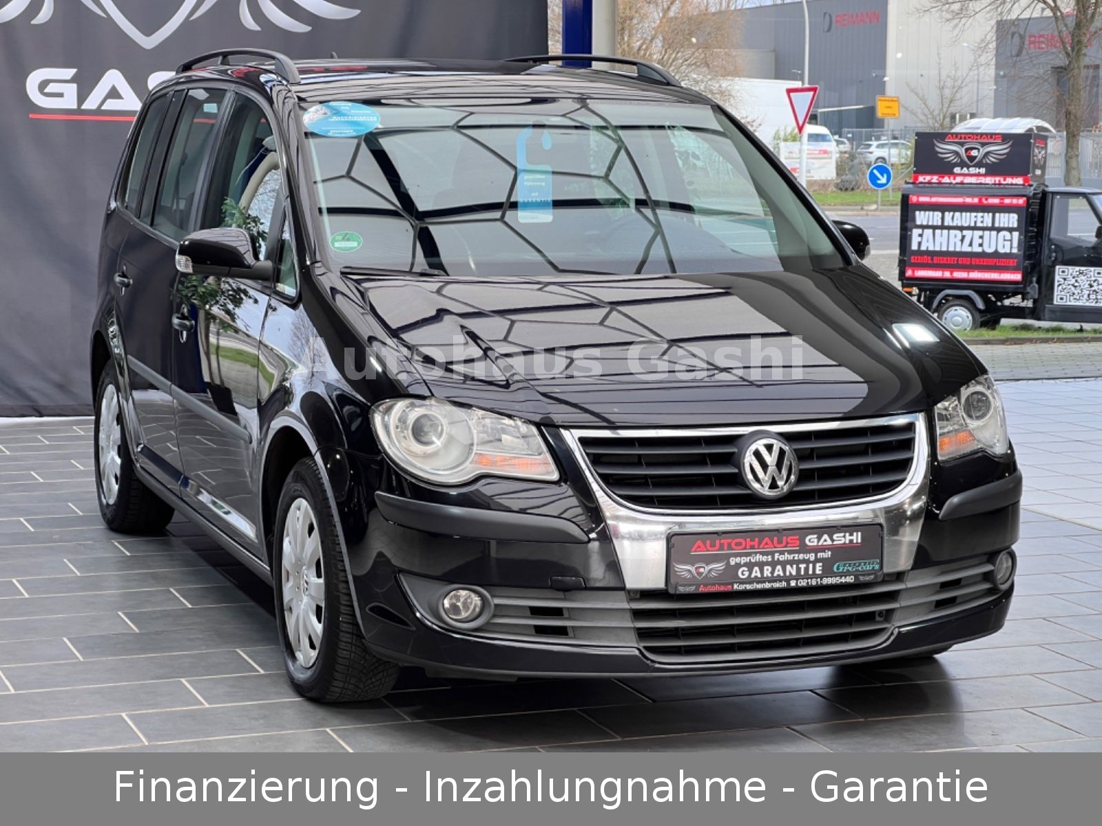 Fahrzeugabbildung Volkswagen Touran 1.9TDI Conceptline*2.Hd*Klima*Navi*Tempo*